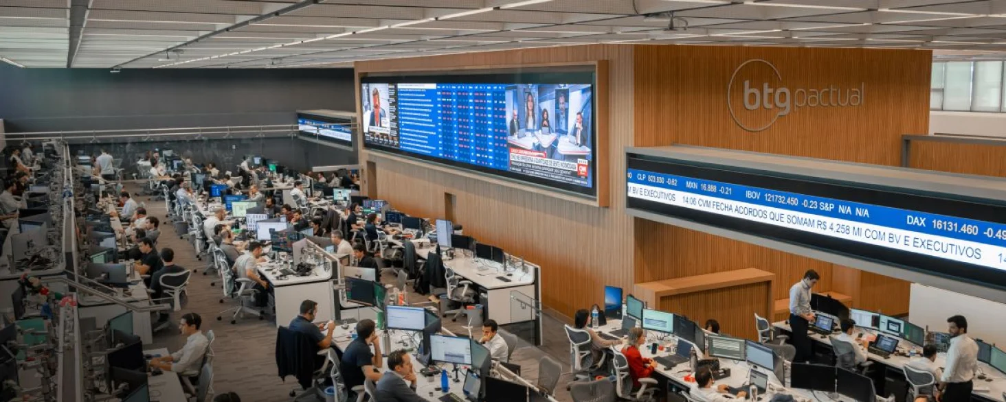 btg pactual salao de trading